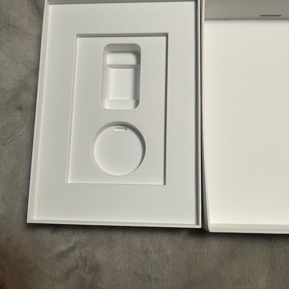 Ipad 8 generation box new - Picture 5 of 6
